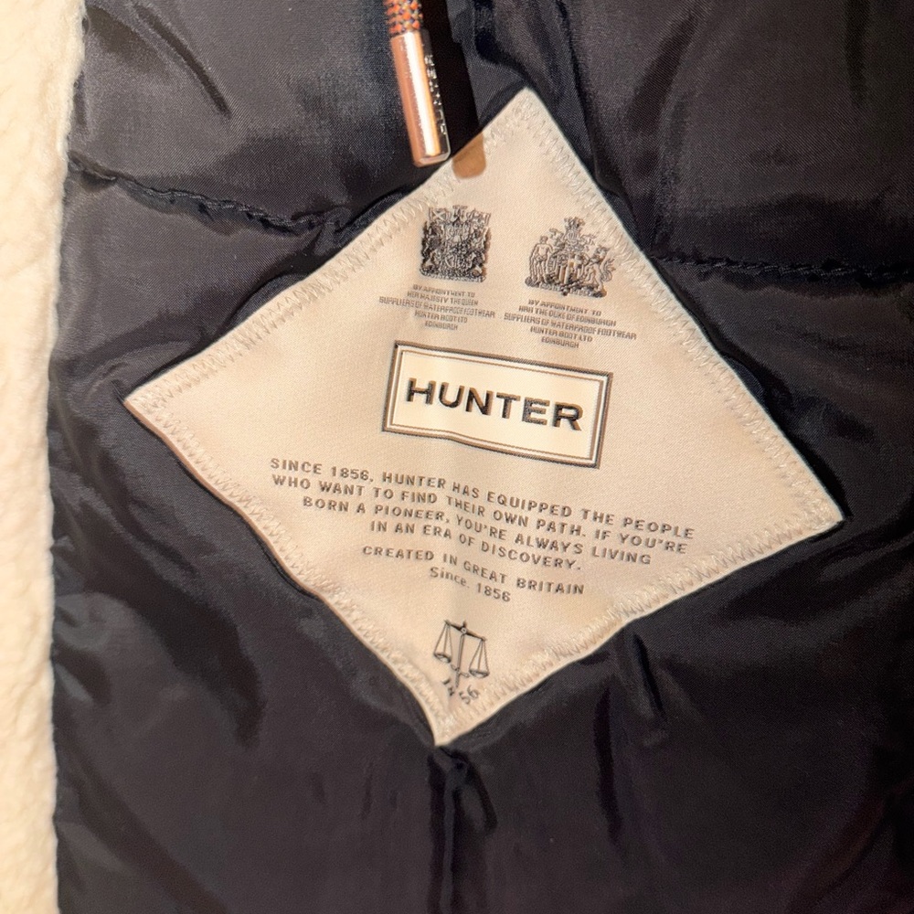 Hunter Red Women's Ski Jacket with Fur Hood - Original Parka - Picture 3 of 11